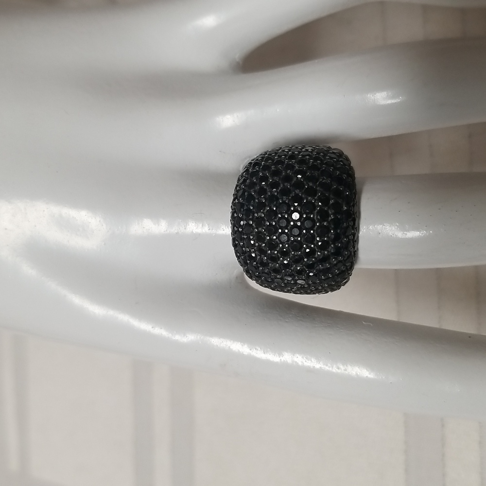 BLACK SPINEL RING, SZ 6.5 Cluster in 925 Sterling Silver, New Condition
